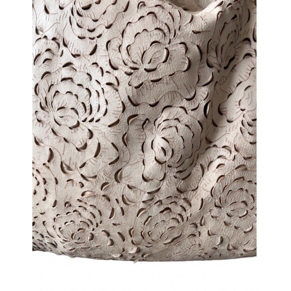 Vintage Errelleventidue Italian Leather Lazer Cut XL Handbag - Picture 3 of 16